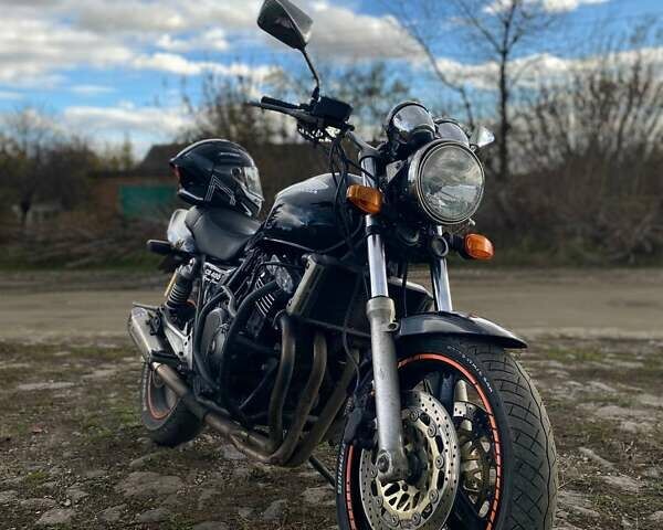 Черный Хонда CB 400SF, объемом двигателя 0.4 л и пробегом 50 тыс. км за 2900 $, фото 1 на Automoto.ua