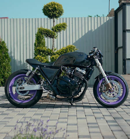 Серый Хонда CB 400SF, объемом двигателя 0.4 л и пробегом 60 тыс. км за 5499 $, фото 1 на Automoto.ua