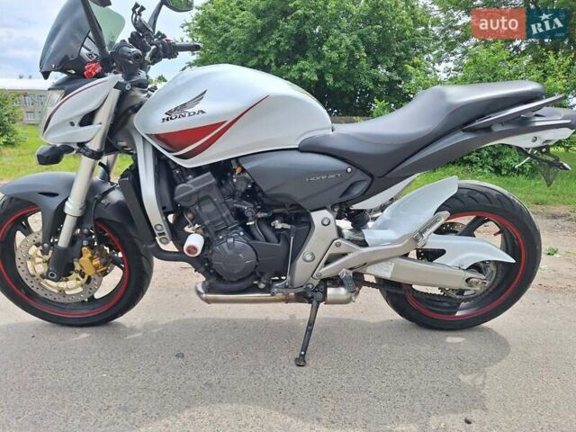 Белый Хонда CB 600F Hornet, объемом двигателя 0.6 л и пробегом 41 тыс. км за 5200 $, фото 1 на Automoto.ua