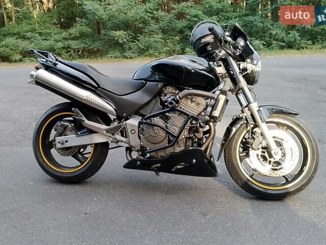 Черный Хонда CB 600F Hornet, объемом двигателя 0.6 л и пробегом 38 тыс. км за 4000 $, фото 1 на Automoto.ua