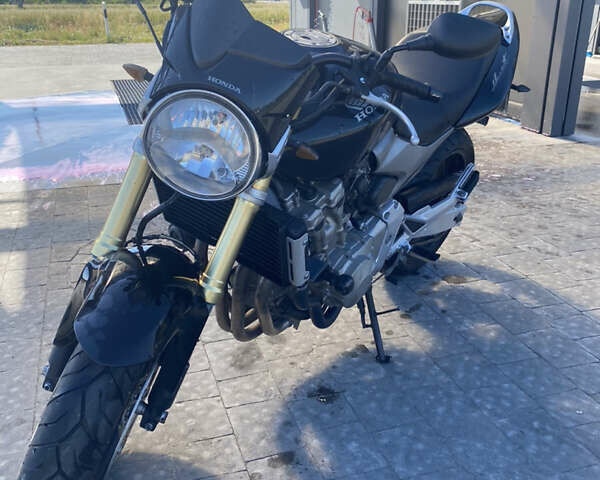 Черный Хонда CB 600F Hornet, объемом двигателя 0.6 л и пробегом 38 тыс. км за 4600 $, фото 1 на Automoto.ua