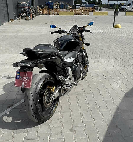 Черный Хонда CB 600F Hornet, объемом двигателя 0.6 л и пробегом 42 тыс. км за 5600 $, фото 1 на Automoto.ua