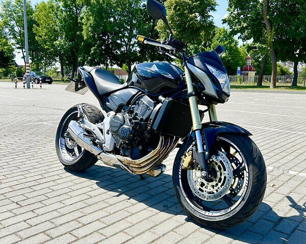 Черный Хонда CB 600F Hornet, объемом двигателя 0.6 л и пробегом 30 тыс. км за 6500 $, фото 1 на Automoto.ua