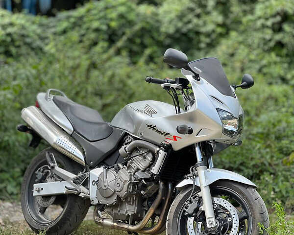 Хонда CB 600F Hornet, объемом двигателя 0.6 л и пробегом 28 тыс. км за 3200 $, фото 1 на Automoto.ua