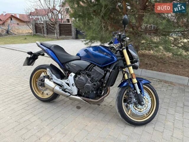 Синий Хонда CB 600F Hornet, объемом двигателя 0.6 л и пробегом 41 тыс. км за 6499 $, фото 1 на Automoto.ua