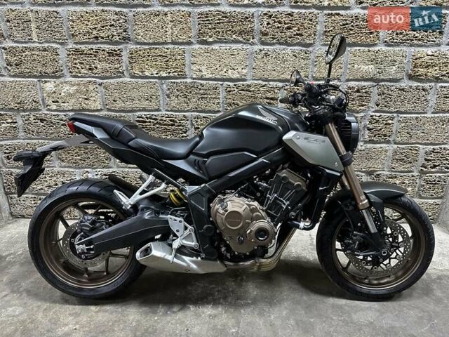 Хонда CB 650R, объемом двигателя 0 л и пробегом 22 тыс. км за 7800 $, фото 1 на Automoto.ua