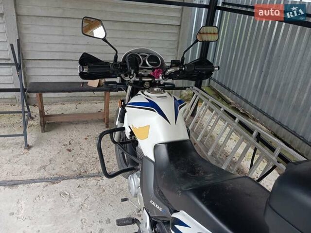 Белый Хонда CBF 125, объемом двигателя 0 л и пробегом 29 тыс. км за 1300 $, фото 1 на Automoto.ua