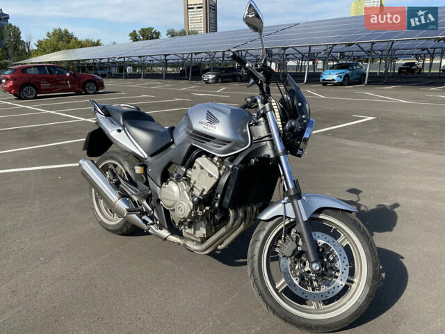 Сірий Хонда CBF 600N, об'ємом двигуна 0.6 л та пробігом 27 тис. км за 5000 $, фото 1 на Automoto.ua