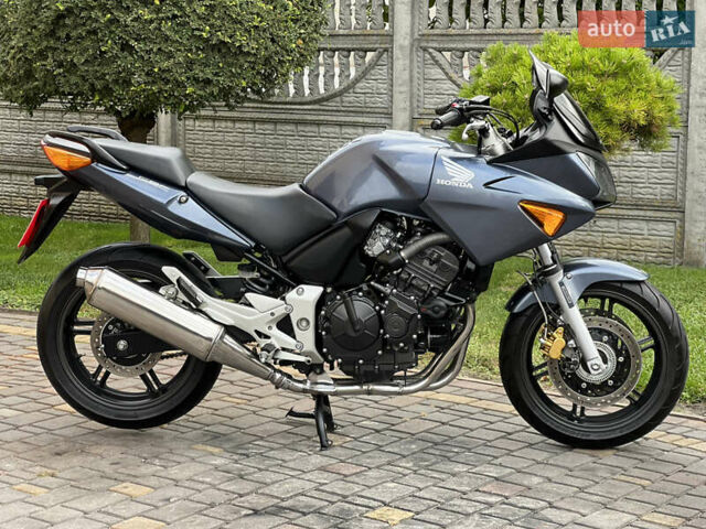 Серый Хонда CBF 600S, объемом двигателя 0.6 л и пробегом 20 тыс. км за 4400 $, фото 1 на Automoto.ua