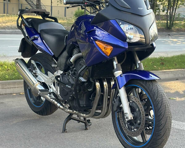 Синий Хонда CBF 600S, объемом двигателя 0.6 л и пробегом 21 тыс. км за 4600 $, фото 1 на Automoto.ua