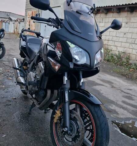 Черный Хонда CBF 600SA, объемом двигателя 0.6 л и пробегом 43 тыс. км за 5200 $, фото 1 на Automoto.ua