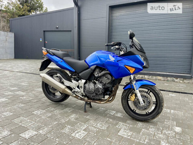 Хонда CBF 600SA, объемом двигателя 0.6 л и пробегом 31 тыс. км за 4199 $, фото 1 на Automoto.ua