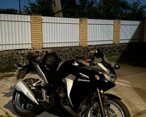 Чорний Хонда CBR 250R, об'ємом двигуна 0.25 л та пробігом 30 тис. км за 2900 $, фото 1 на Automoto.ua