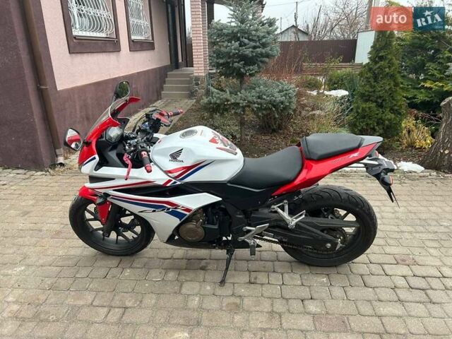 Білий Хонда CBR 400R, об'ємом двигуна 0.4 л та пробігом 50 тис. км за 4700 $, фото 1 на Automoto.ua