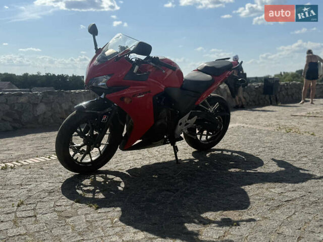 Красный Хонда CBR 400R, объемом двигателя 0.4 л и пробегом 37 тыс. км за 4300 $, фото 1 на Automoto.ua