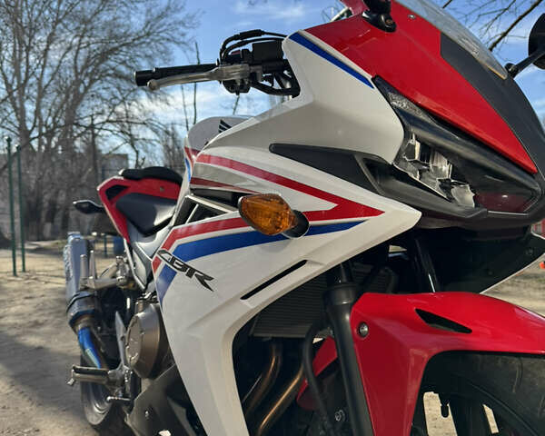 Хонда CBR 400R, об'ємом двигуна 0 л та пробігом 18 тис. км за 5300 $, фото 1 на Automoto.ua