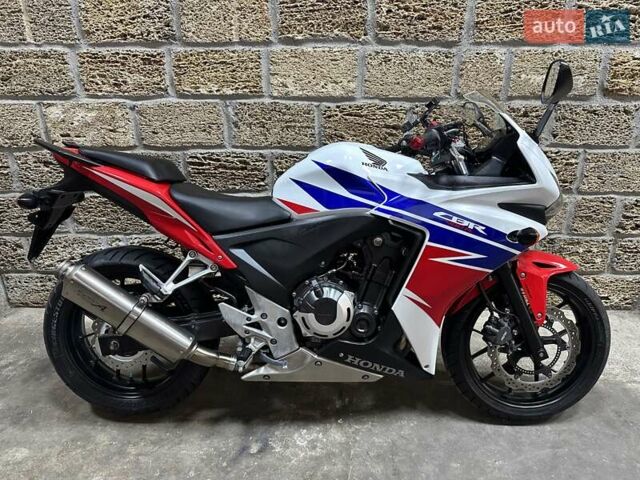 Хонда CBR 400R, объемом двигателя 0 л и пробегом 26 тыс. км за 3900 $, фото 1 на Automoto.ua