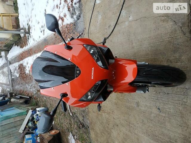 Красный Хонда CBR 600, объемом двигателя 0.6 л и пробегом 22 тыс. км за 5500 $, фото 1 на Automoto.ua