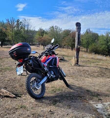 Хонда CRF 250L Rally, об'ємом двигуна 0 л та пробігом 10 тис. км за 5200 $, фото 1 на Automoto.ua