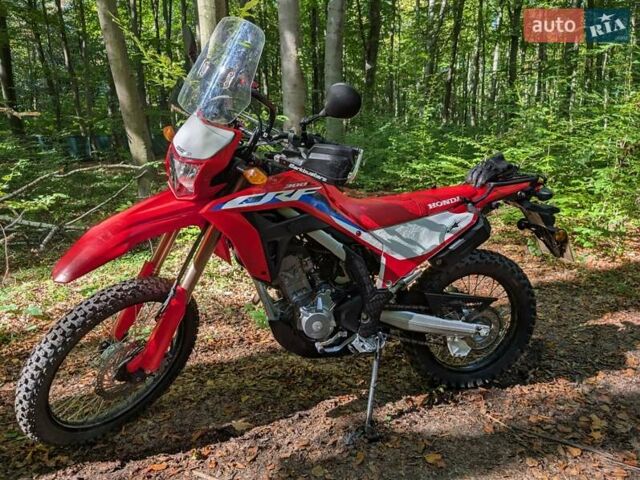 Хонда CRF 300L, объемом двигателя 0.29 л и пробегом 14 тыс. км за 5900 $, фото 1 на Automoto.ua