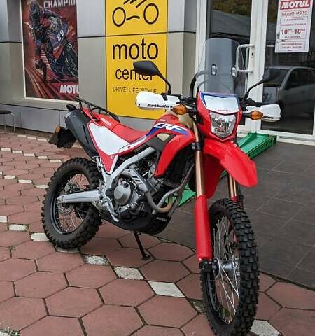 Хонда CRF 300L, объемом двигателя 0 л и пробегом 15 тыс. км за 6300 $, фото 1 на Automoto.ua
