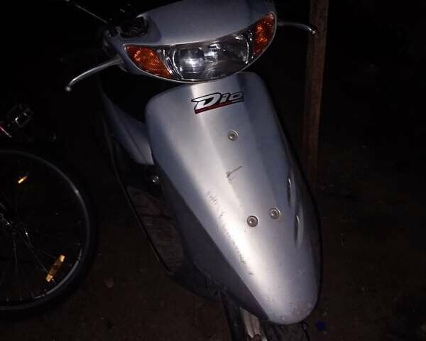 Сірий Хонда Dio AF-35, об'ємом двигуна 1.5 л та пробігом 12 тис. км за 9500 $, фото 1 на Automoto.ua