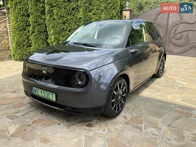 Серый Хонда e, объемом двигателя 0 л и пробегом 23 тыс. км за 16999 $, фото 1 на Automoto.ua