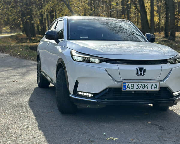 Белый Хонда eNS1, объемом двигателя 0 л и пробегом 30 тыс. км за 18499 $, фото 1 на Automoto.ua