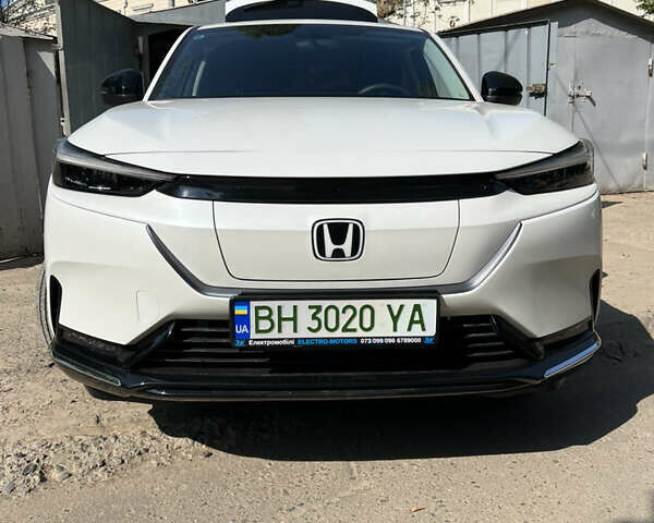 Белый Хонда eNS1, объемом двигателя 0 л и пробегом 73 тыс. км за 17000 $, фото 1 на Automoto.ua
