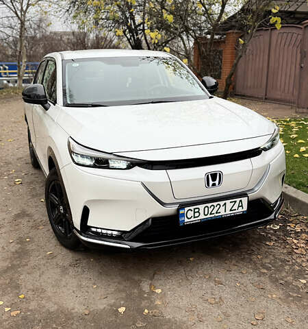 Белый Хонда eNS1, объемом двигателя 0 л и пробегом 26 тыс. км за 18500 $, фото 1 на Automoto.ua