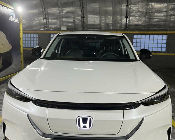 Белый Хонда eNS1, объемом двигателя 0 л и пробегом 5 тыс. км за 17500 $, фото 1 на Automoto.ua