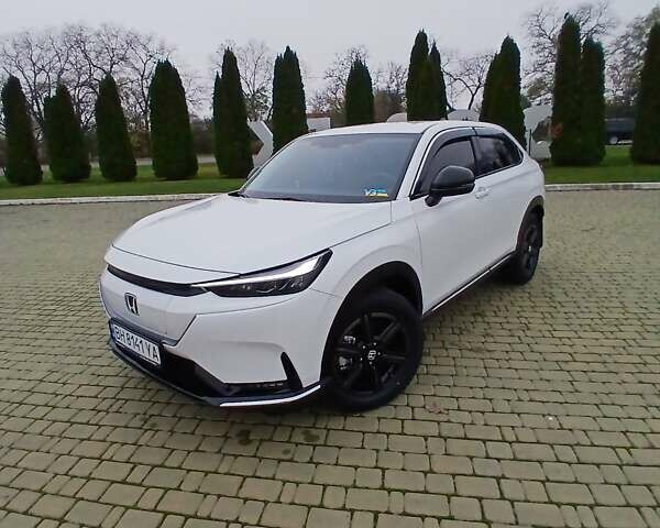 Белый Хонда eNS1, объемом двигателя 0 л и пробегом 24 тыс. км за 17500 $, фото 1 на Automoto.ua
