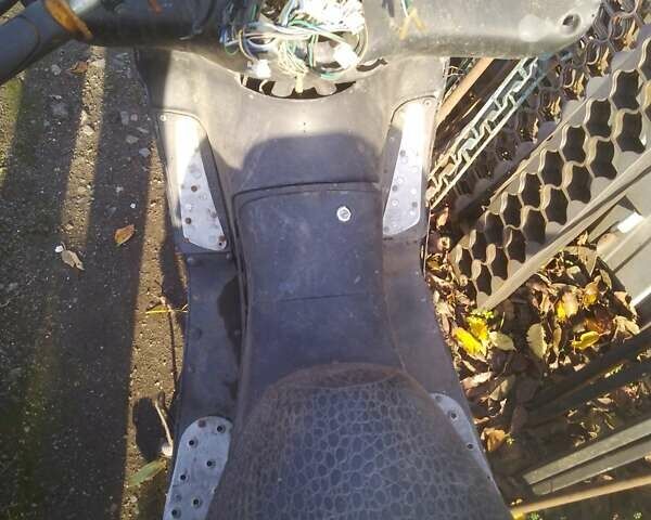 Серый Хонда Foresight 250, объемом двигателя 0.15 л и пробегом 250 тыс. км за 117 $, фото 1 на Automoto.ua