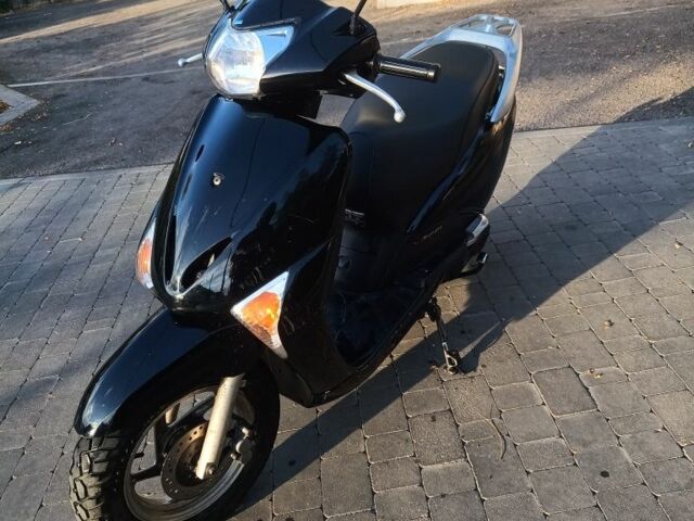 Хонда Lead 110, объемом двигателя 0.11 л и пробегом 0 тыс. км за 850 $, фото 1 на Automoto.ua