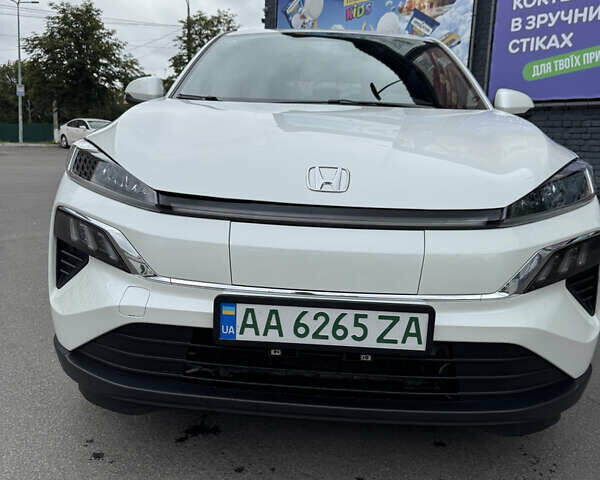 Белый Хонда M-NV, объемом двигателя 0 л и пробегом 53 тыс. км за 15500 $, фото 1 на Automoto.ua