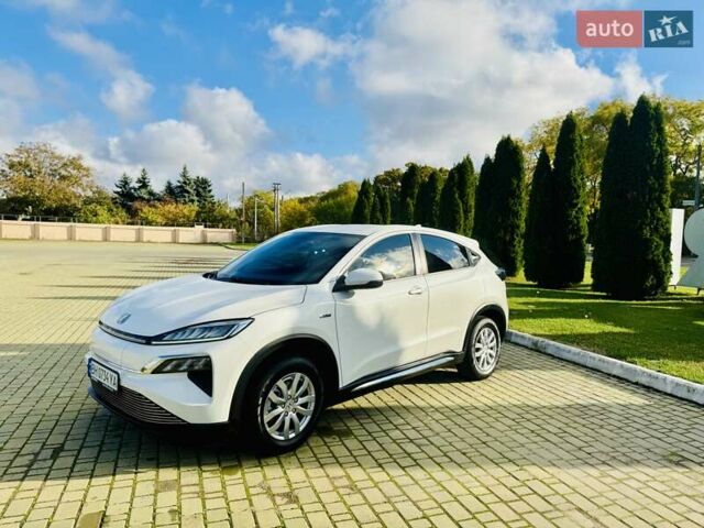 Белый Хонда M-NV, объемом двигателя 0 л и пробегом 80 тыс. км за 16500 $, фото 1 на Automoto.ua