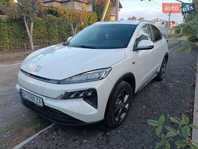 Белый Хонда M-NV, объемом двигателя 0 л и пробегом 50 тыс. км за 16700 $, фото 1 на Automoto.ua