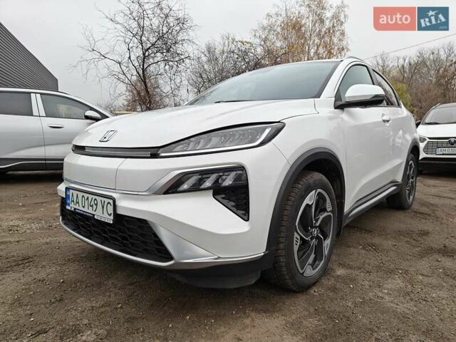 Белый Хонда M-NV, объемом двигателя 0 л и пробегом 28 тыс. км за 19300 $, фото 1 на Automoto.ua