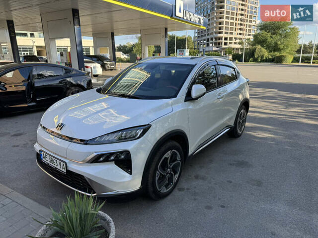 Белый Хонда M-NV, объемом двигателя 0 л и пробегом 14 тыс. км за 20000 $, фото 1 на Automoto.ua