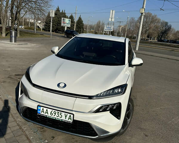 Белый Хонда M-NV, объемом двигателя 0 л и пробегом 10 тыс. км за 17900 $, фото 1 на Automoto.ua