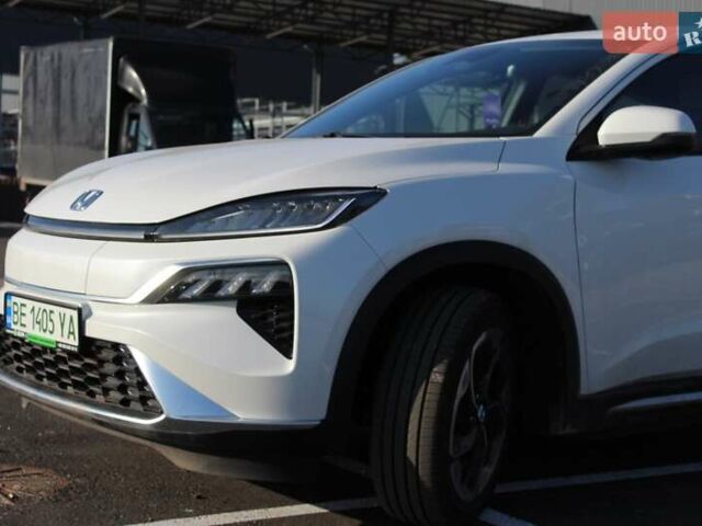 Белый Хонда M-NV, объемом двигателя 0 л и пробегом 2 тыс. км за 20000 $, фото 1 на Automoto.ua