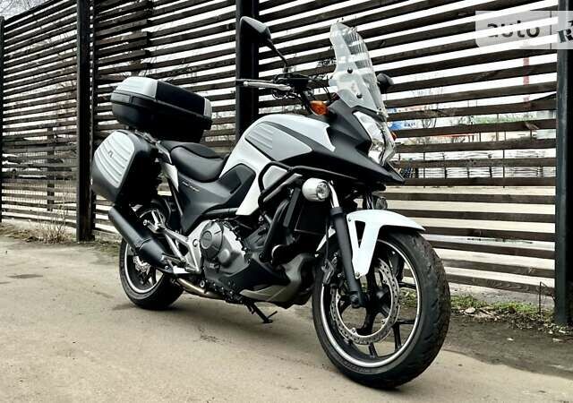 Білий Хонда NC 750S, об'ємом двигуна 0.75 л та пробігом 19 тис. км за 6500 $, фото 1 на Automoto.ua