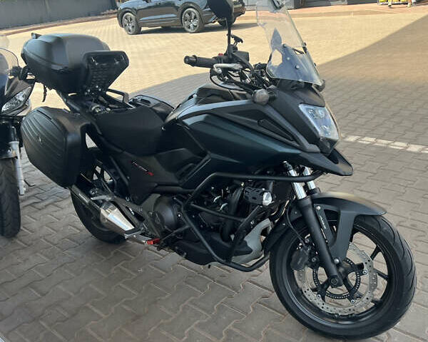 Черный Хонда NC 750X, объемом двигателя 0.75 л и пробегом 46 тыс. км за 7400 $, фото 1 на Automoto.ua