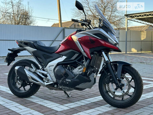 Червоний Хонда NC 750X, об'ємом двигуна 0.75 л та пробігом 2 тис. км за 9990 $, фото 1 на Automoto.ua