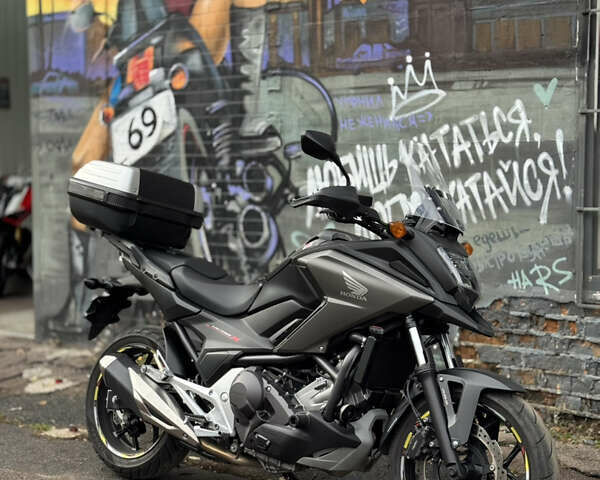 Хонда NC 750X, объемом двигателя 0 л и пробегом 14 тыс. км за 9500 $, фото 1 на Automoto.ua