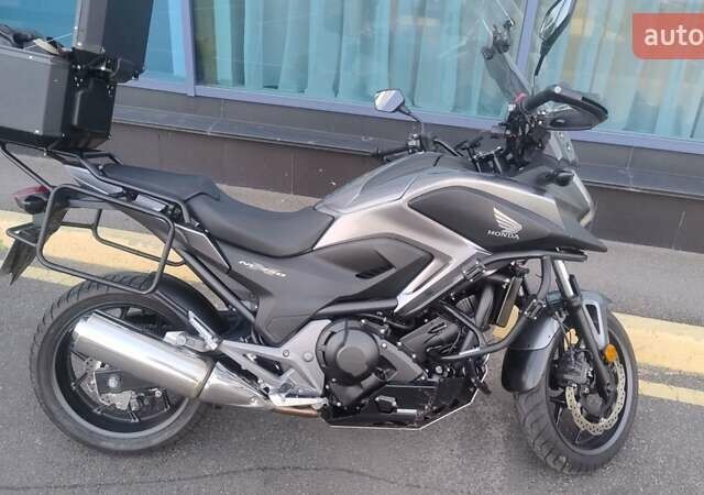 Серый Хонда NC 750X, объемом двигателя 0.74 л и пробегом 11 тыс. км за 8300 $, фото 1 на Automoto.ua