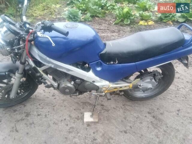 Хонда NTV 650 (Revere), объемом двигателя 0.65 л и пробегом 2 тыс. км за 1900 $, фото 1 на Automoto.ua