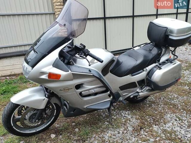 Серый Хонда ST 1100 Pan European, объемом двигателя 1.08 л и пробегом 66 тыс. км за 4700 $, фото 1 на Automoto.ua