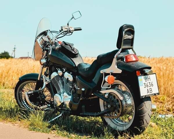 Черный Хонда Steed 600 VLX, объемом двигателя 0.58 л и пробегом 55 тыс. км за 3600 $, фото 1 на Automoto.ua