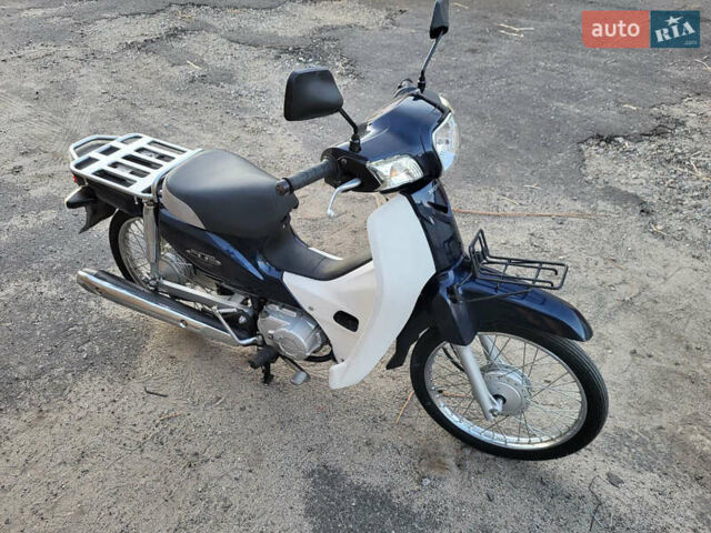 Хонда Super Cub 50, объемом двигателя 0 л и пробегом 14 тыс. км за 1050 $, фото 1 на Automoto.ua